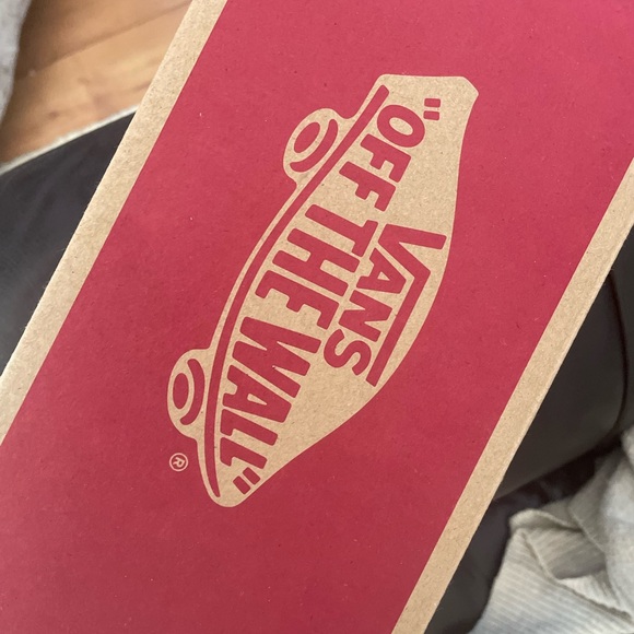 Vans Green Shoes - Picture 4 of 4